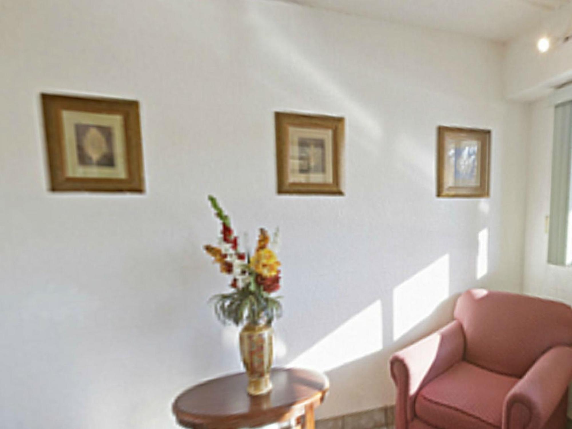 Royal Inn Charlotte Luaran gambar