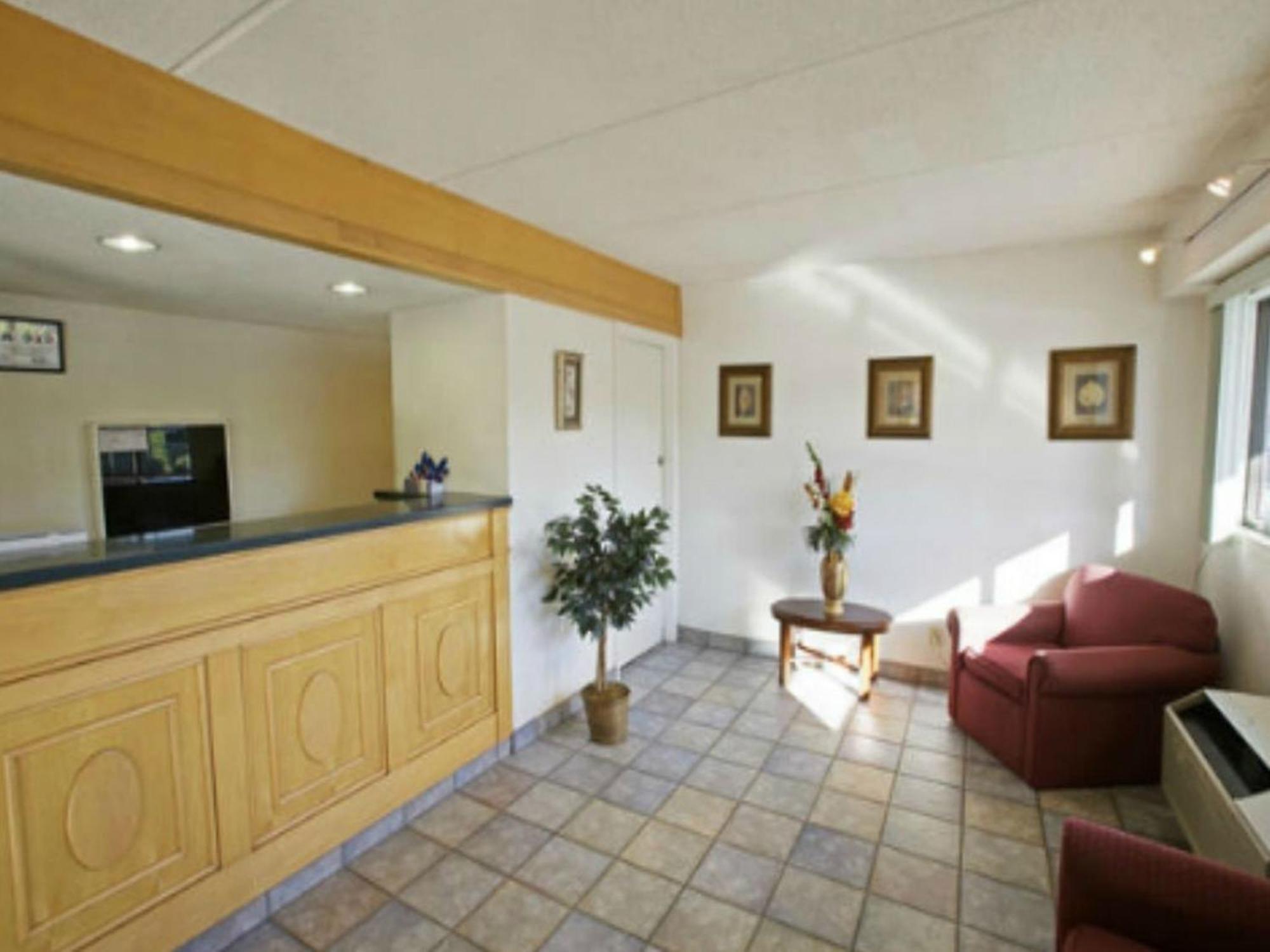 Royal Inn Charlotte Luaran gambar