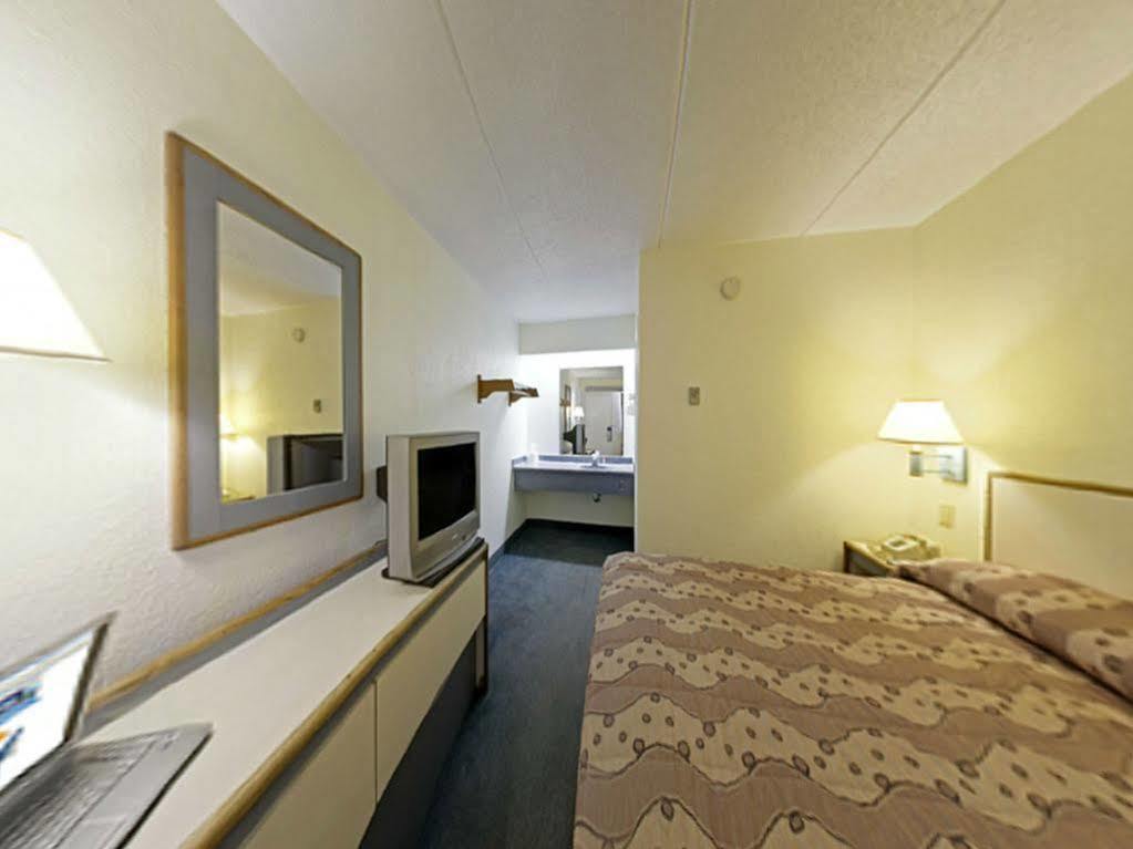 Royal Inn Charlotte Luaran gambar